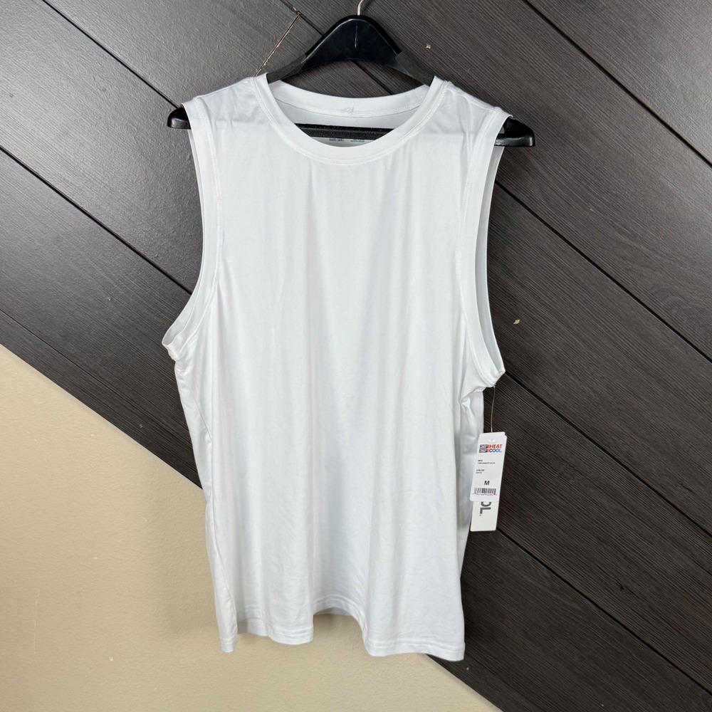 32 Degrees Cool Men's Medium White Performance Muscle Tank Top NWT Activewear